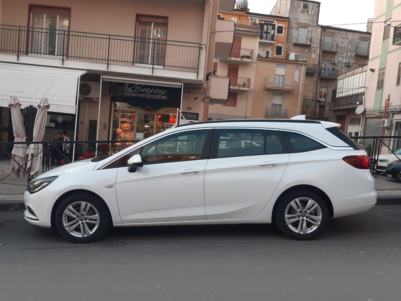 Clicca per il prezzo OPEL ASTRA SW – Prezzo 9.500€